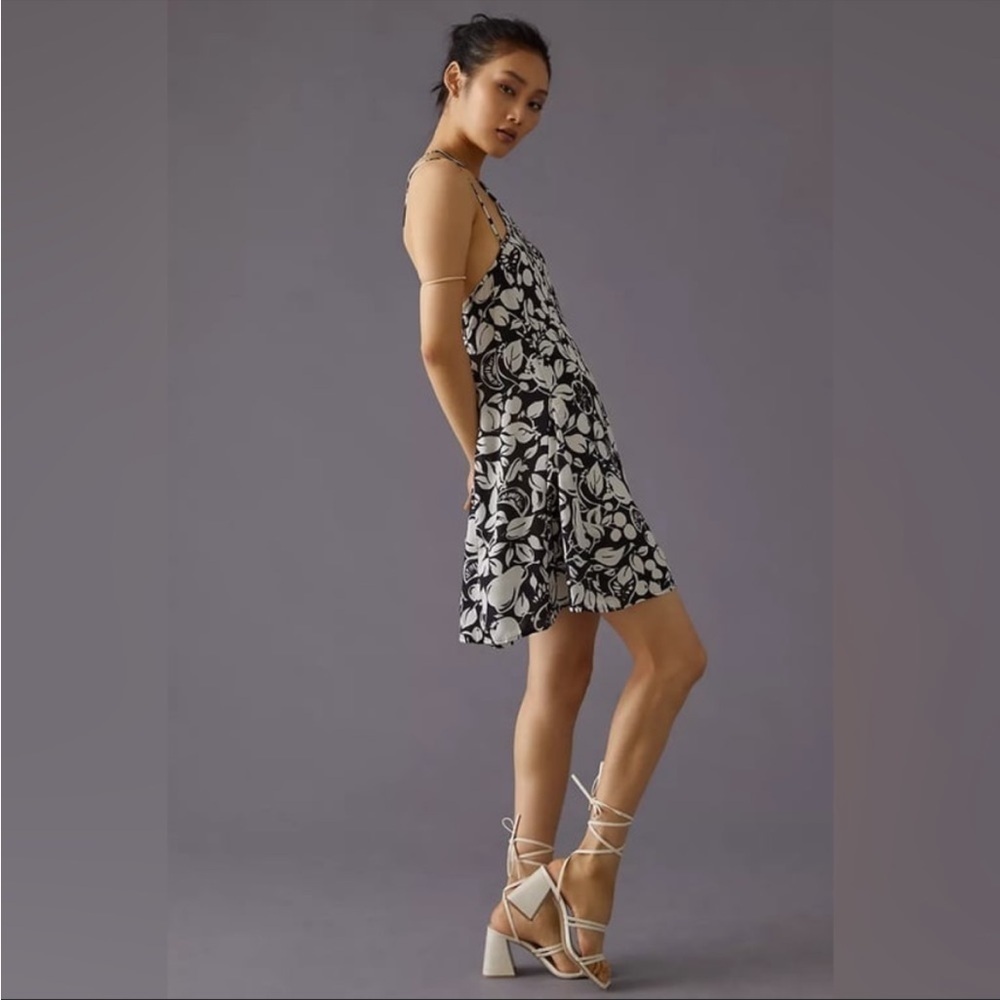 NWT Anthropologie Strappy Back Floral Mini Dress Black/White - Picture 4 of 8